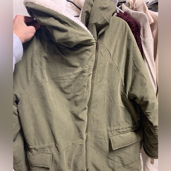 MILITARY SHERPA HOODIE PARKA - Olive - Picture 13 of 13